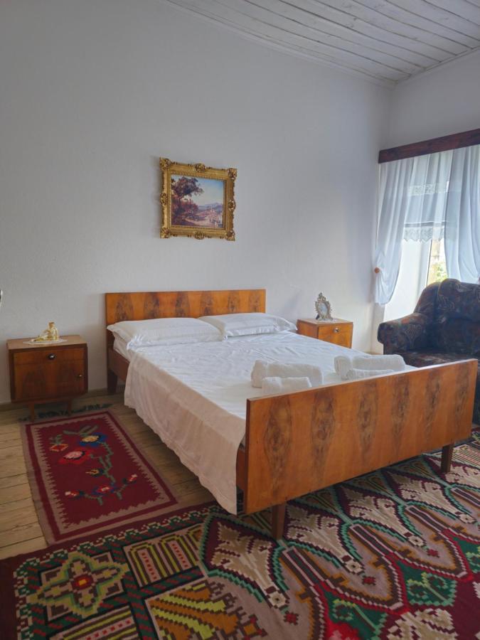 Appartement Traditional House Shapllo Gjirokastër